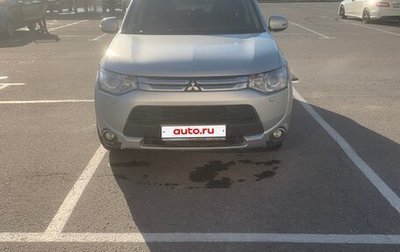Mitsubishi Outlander III рестайлинг 3, 2014 год, 1 100 000 рублей, 1 фотография