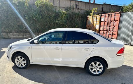 Volkswagen Polo VI (EU Market), 2013 год, 635 000 рублей, 2 фотография