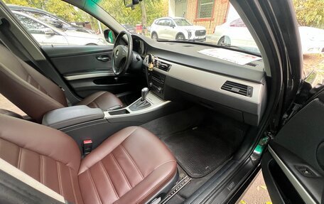 BMW 3 серия, 2011 год, 1 150 000 рублей, 12 фотография