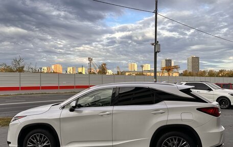 Lexus RX IV рестайлинг, 2016 год, 2 999 999 рублей, 4 фотография