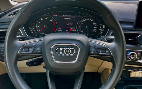 Audi A4, 2019 год, 2 820 000 рублей, 11 фотография