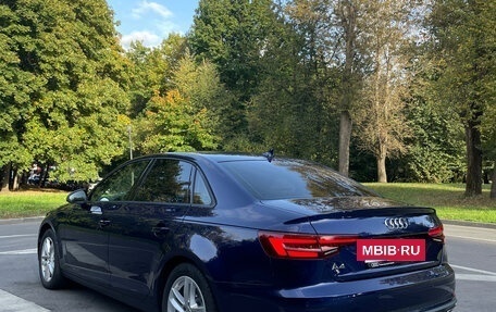 Audi A4, 2019 год, 2 820 000 рублей, 4 фотография