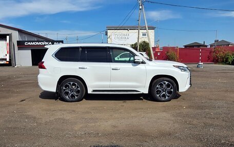 Lexus LX III, 2017 год, 7 900 000 рублей, 4 фотография