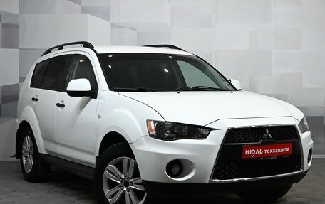Mitsubishi Outlander III рестайлинг 3, 2010 год, 1 250 000 рублей, 3 фотография