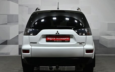 Mitsubishi Outlander III рестайлинг 3, 2010 год, 1 250 000 рублей, 5 фотография