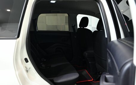 Mitsubishi Outlander III рестайлинг 3, 2010 год, 1 250 000 рублей, 19 фотография