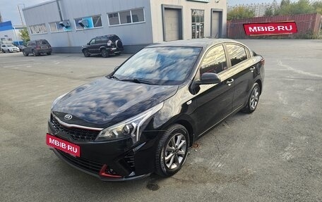 KIA Rio IV, 2021 год, 1 650 000 рублей, 5 фотография