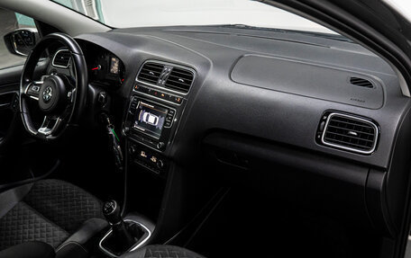 Volkswagen Polo VI (EU Market), 2018 год, 1 177 000 рублей, 14 фотография