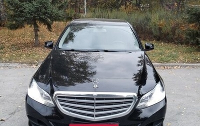 Mercedes-Benz E-Класс, 2015 год, 1 880 000 рублей, 1 фотография