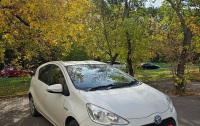 Toyota Aqua I, 2015 год, 950 000 рублей, 1 фотография