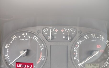 Skoda Octavia IV, 2001 год, 380 000 рублей, 8 фотография