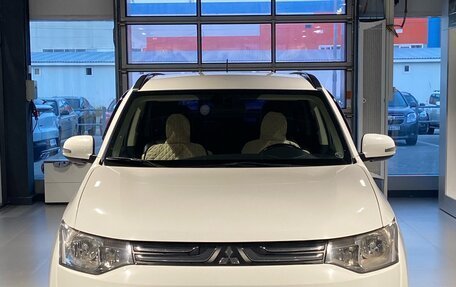 Mitsubishi Outlander III рестайлинг 3, 2012 год, 1 430 000 рублей, 3 фотография