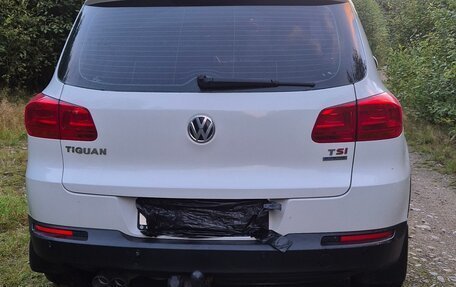 Volkswagen Tiguan I, 2012 год, 900 000 рублей, 2 фотография