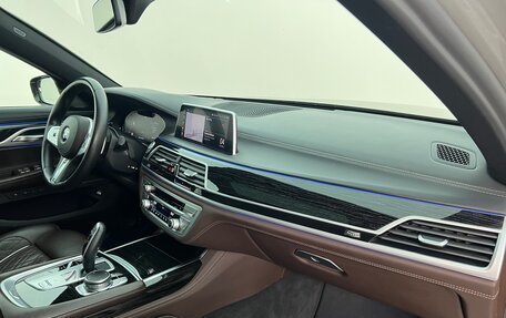 BMW 7 серия, 2020 год, 6 990 000 рублей, 15 фотография
