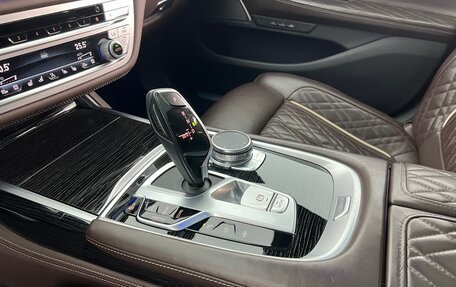 BMW 7 серия, 2020 год, 6 990 000 рублей, 17 фотография