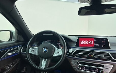 BMW 7 серия, 2020 год, 6 990 000 рублей, 13 фотография