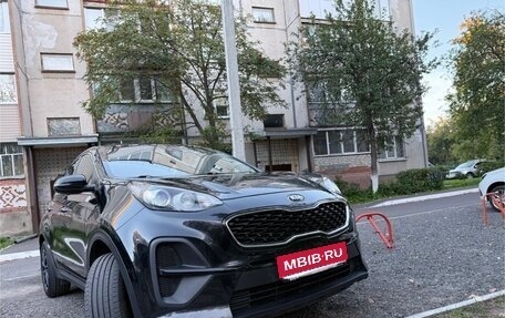 KIA Sportage IV рестайлинг, 2021 год, 2 020 000 рублей, 1 фотография