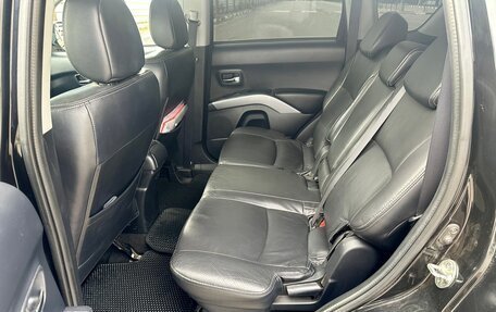 Mitsubishi Outlander III рестайлинг 3, 2007 год, 1 000 000 рублей, 10 фотография