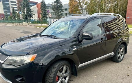 Mitsubishi Outlander III рестайлинг 3, 2007 год, 1 000 000 рублей, 14 фотография