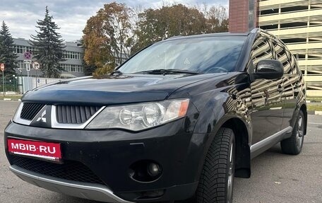 Mitsubishi Outlander III рестайлинг 3, 2007 год, 1 000 000 рублей, 16 фотография