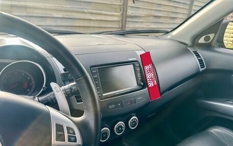 Mitsubishi Outlander III рестайлинг 3, 2007 год, 1 000 000 рублей, 7 фотография