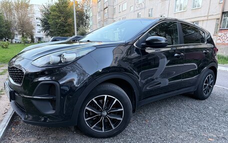 KIA Sportage IV рестайлинг, 2021 год, 2 020 000 рублей, 2 фотография