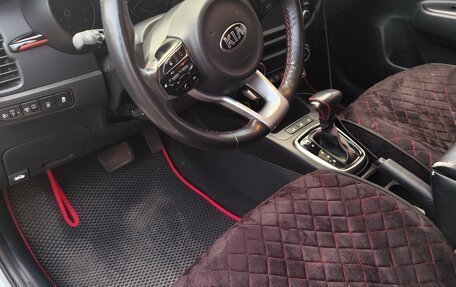 KIA Rio IV, 2019 год, 1 800 000 рублей, 10 фотография