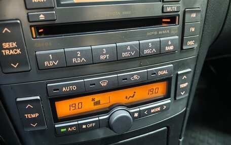 Toyota Avensis III рестайлинг, 2008 год, 659 000 рублей, 16 фотография
