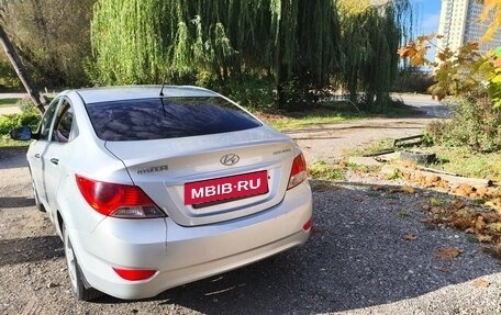 Hyundai Solaris II рестайлинг, 2014 год, 900 000 рублей, 3 фотография