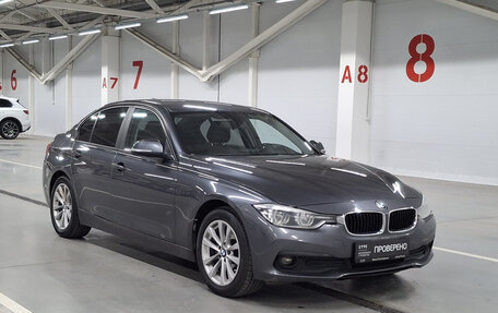 BMW 3 серия, 2018 год, 2 180 000 рублей, 7 фотография