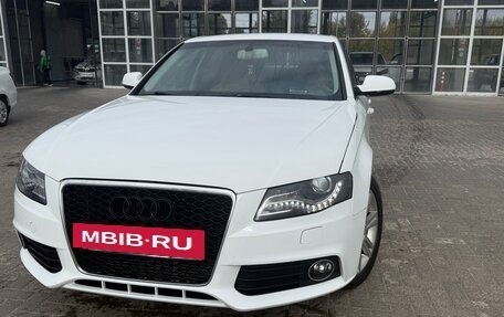 Audi A4, 2010 год, 1 050 000 рублей, 2 фотография