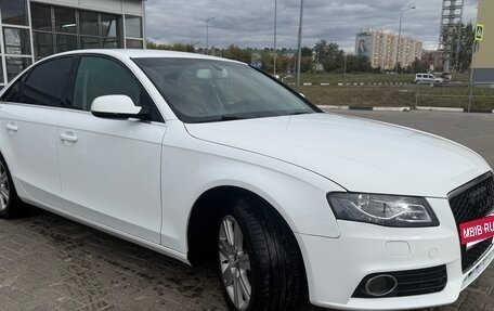 Audi A4, 2010 год, 1 050 000 рублей, 4 фотография