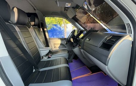 Volkswagen Transporter T5 рестайлинг, 2007 год, 1 090 000 рублей, 11 фотография