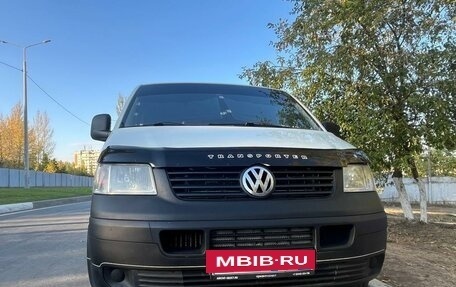 Volkswagen Transporter T5 рестайлинг, 2007 год, 1 090 000 рублей, 7 фотография