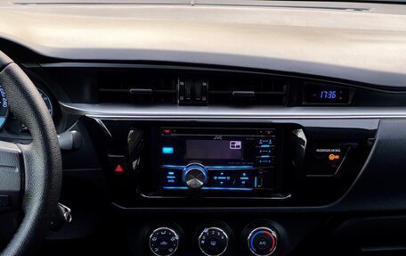 Toyota Corolla, 2013 год, 1 369 000 рублей, 20 фотография