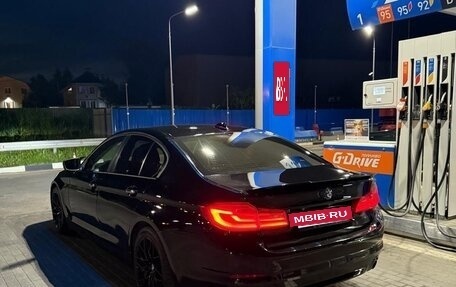 BMW 5 серия, 2018 год, 1 650 000 рублей, 10 фотография
