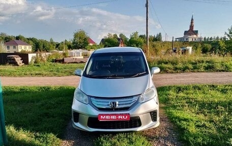 Honda Freed I, 2012 год, 1 000 000 рублей, 1 фотография