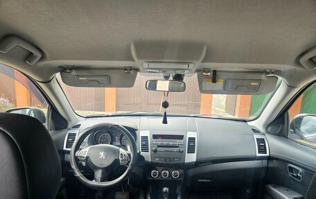 Peugeot 4007, 2010 год, 700 000 рублей, 6 фотография