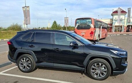 Toyota RAV4, 2025 год, 3 800 000 рублей, 3 фотография
