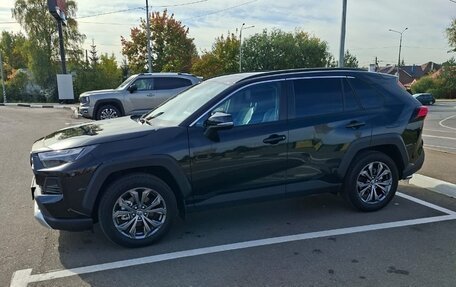 Toyota RAV4, 2025 год, 3 800 000 рублей, 2 фотография