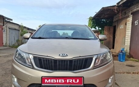 KIA Rio III рестайлинг, 2014 год, 850 000 рублей, 1 фотография