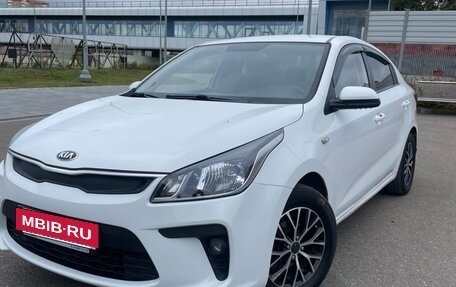 KIA Rio IV, 2017 год, 590 000 рублей, 2 фотография