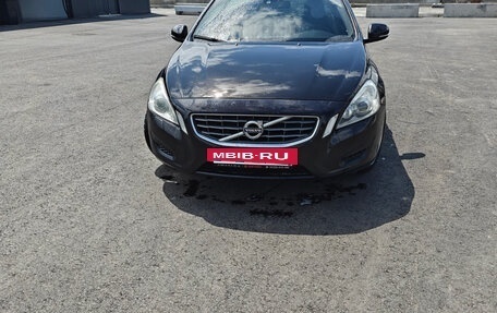 Volvo S60 III, 2012 год, 940 000 рублей, 3 фотография