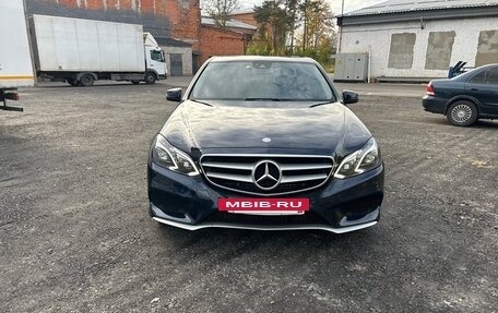 Mercedes-Benz E-Класс, 2015 год, 2 400 000 рублей, 4 фотография