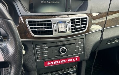 Mercedes-Benz E-Класс, 2015 год, 2 400 000 рублей, 2 фотография