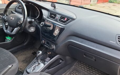 KIA Rio III рестайлинг, 2014 год, 850 000 рублей, 7 фотография