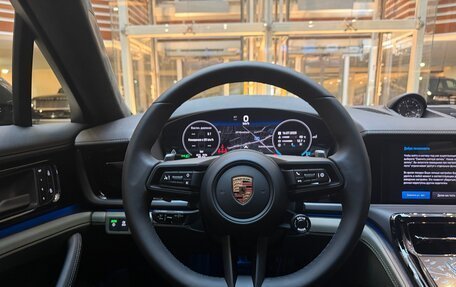 Porsche Panamera, 2025 год, 25 000 000 рублей, 18 фотография