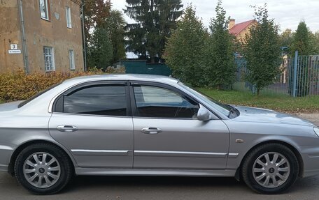 Hyundai Sonata IV рестайлинг, 2005 год, 485 000 рублей, 3 фотография