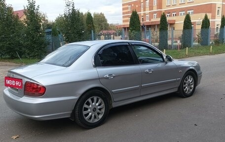 Hyundai Sonata IV рестайлинг, 2005 год, 485 000 рублей, 4 фотография