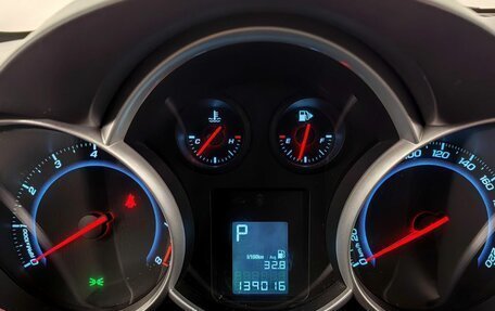 Chevrolet Cruze II, 2014 год, 935 000 рублей, 13 фотография